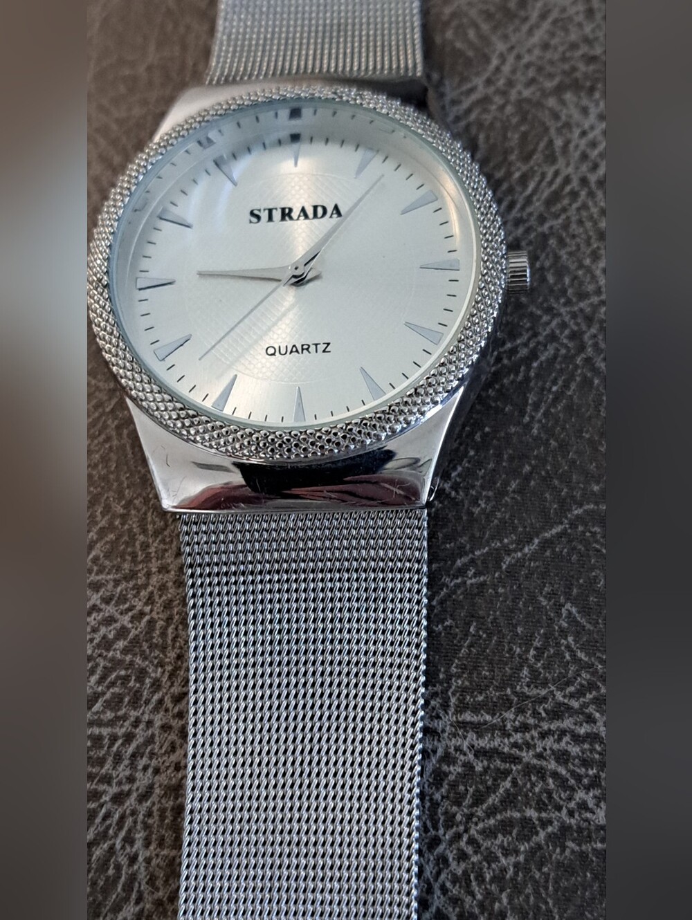 Strada Silver Dial Mesh Band Watch